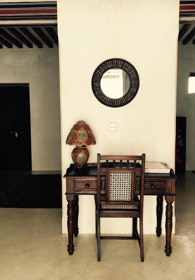 Andavelo House Acomodação com café da manhã Lamu Exterior foto
